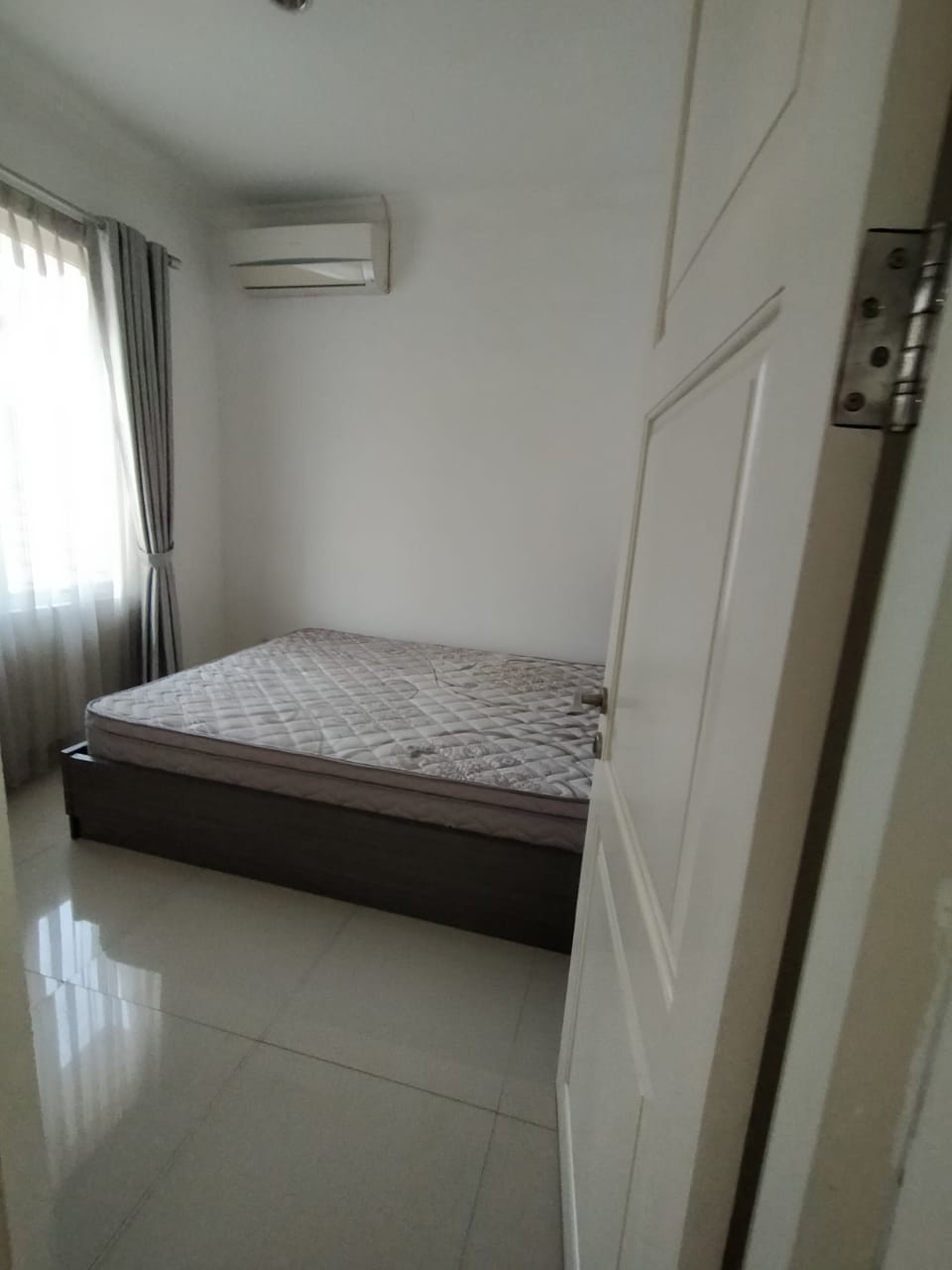 Rumah Disewakan Fully Furnished di Vassa Terrace Lippo Cikarang